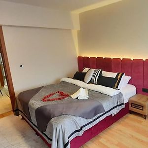 Standaard Appartement met Twee Slaapkamers
